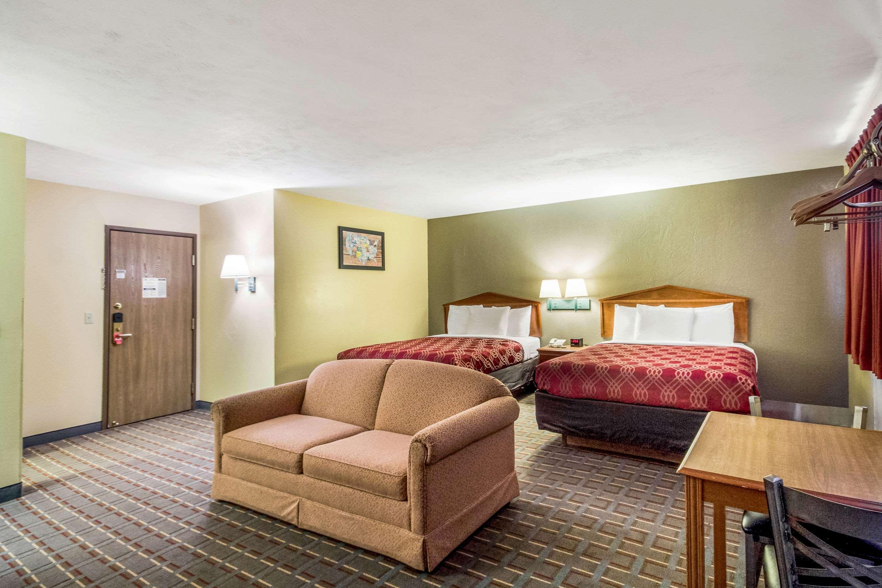Econo Lodge Lansing - Leavenworth Luaran gambar