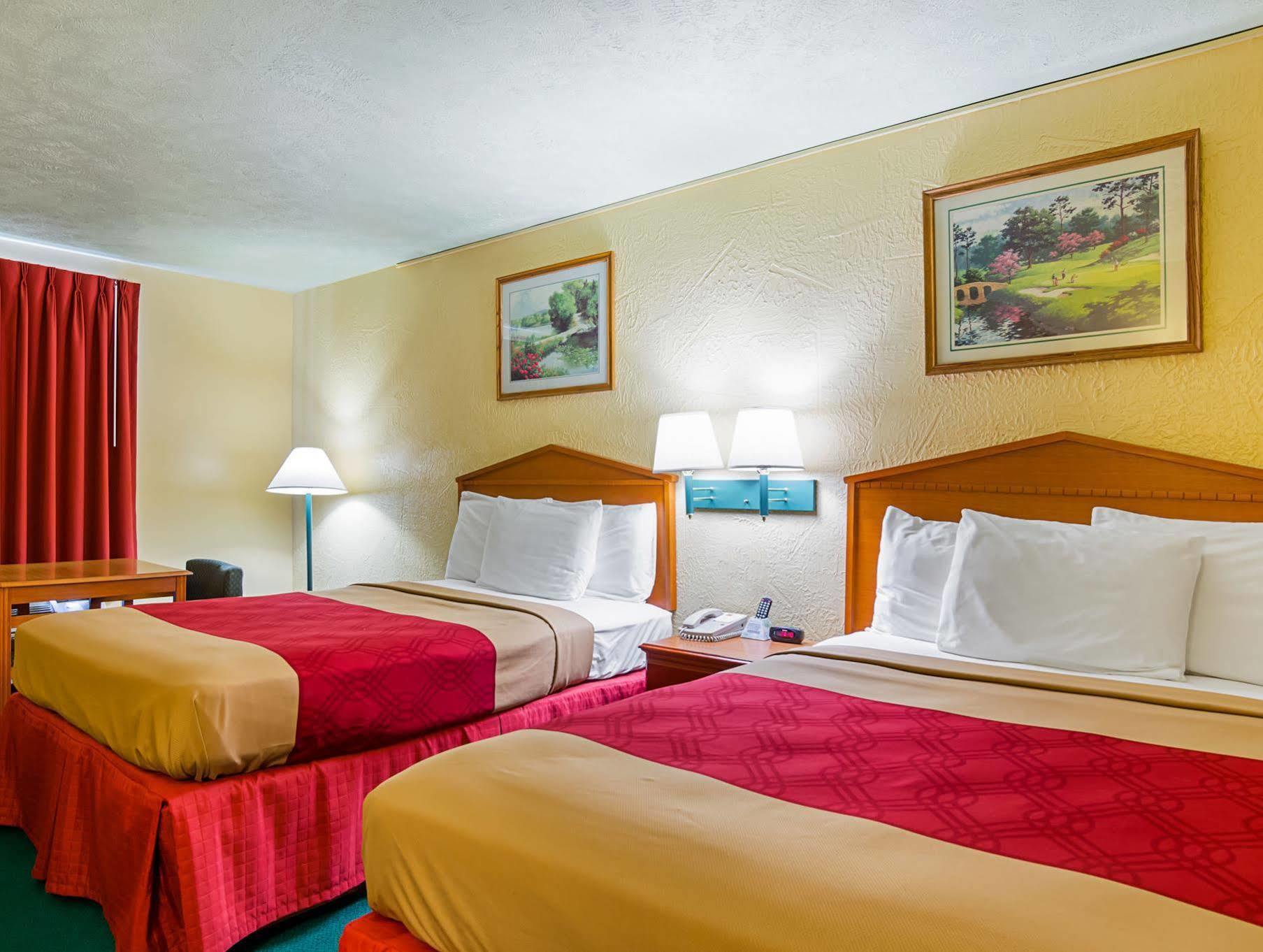 Econo Lodge Lansing - Leavenworth Luaran gambar